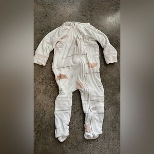 Goumi 6-9 month sleepers TWO